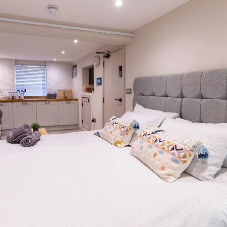 The Hideaway Appartement Southampton Buitenkant foto